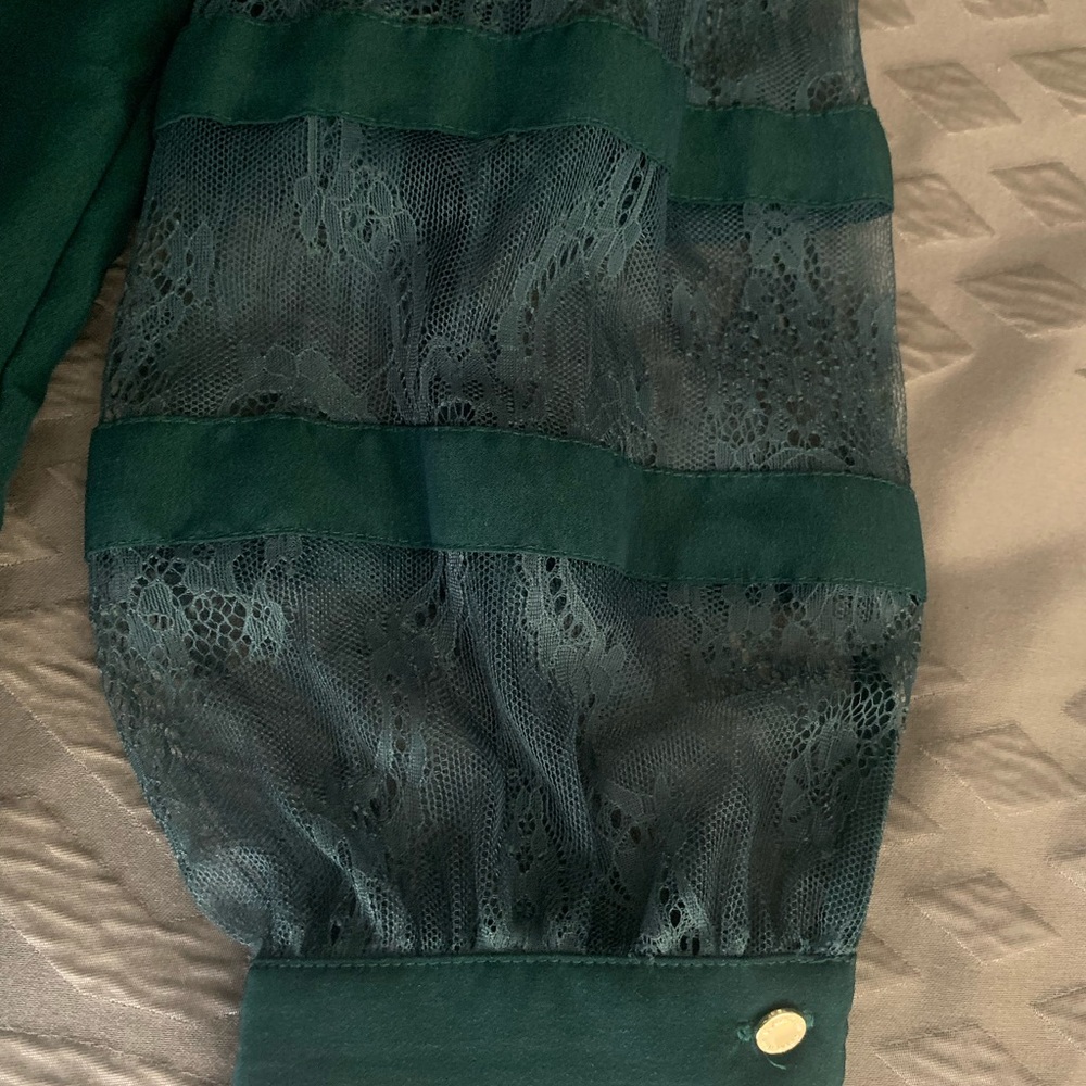 Green Calvin Klein blouse - Picture 3 of 9